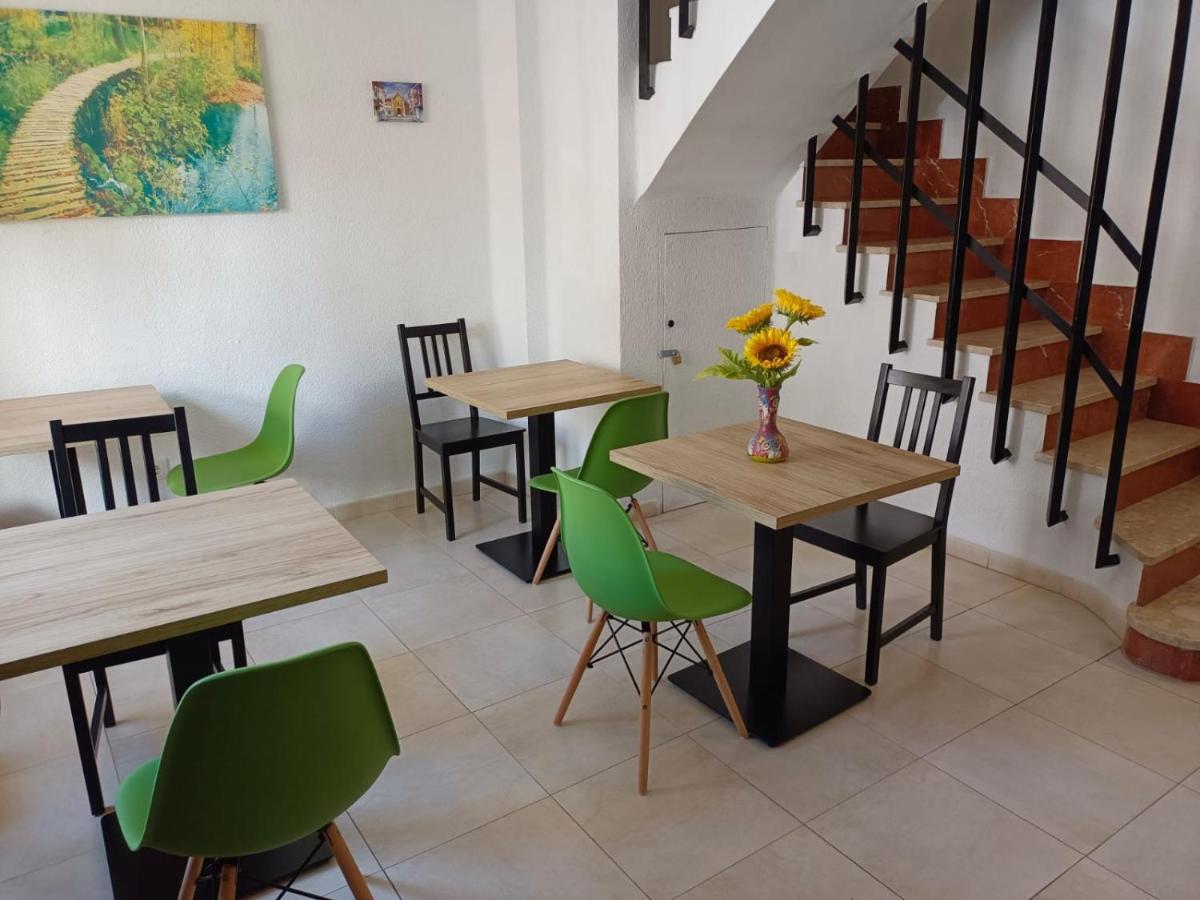Hostal El Perello, Valencia Eksteriør bilde